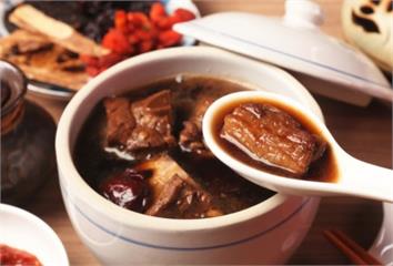 四物湯、中將湯怎麼喝才對？中醫師解析差別、最佳時機與禁忌