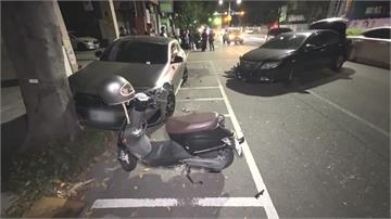 台中深夜傳巨響！男子疑毒駕猛撞路邊車　欲逃跑當場...