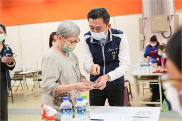 竹市下週啟動「長輩第4劑疫苗」專案 開設3大施打...