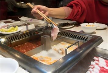 愛吃燙食小心食道癌！醫提醒別再「趁熱吃」