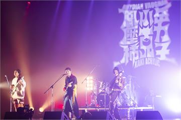 金曲36／「鳳小岳與壓克力柿子」赴日 多元曲風征...