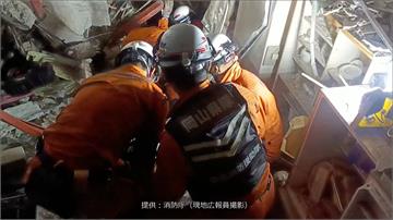 熊本紙工廠傳微弱求救聲 消防徒手救出2人