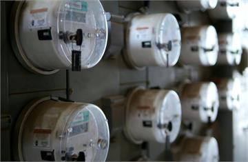 國際天然氣價格飆 4月電價擬針對用電大戶調漲