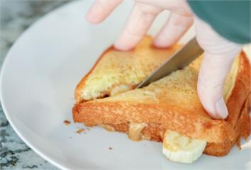 麵包「先冷凍再烤」比較健康？這1種吃法照樣血糖飆...