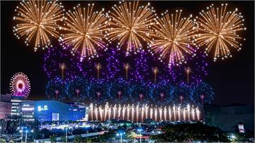 高雄跨年雙彩蛋「水彈女王」權恩妃紅色造型登場 亞...