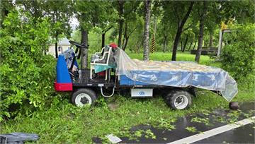 台南果農父子摸黑搶收芒果！ 慘被椰樹重壓1死1昏...