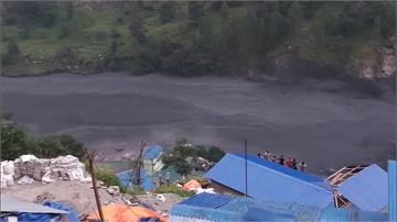 尼泊爾再爆山崩釀洪災 「黑色海嘯」吞沒橋梁、房屋