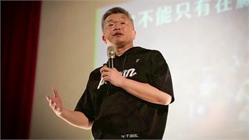 龍仔春訓左手肘扭傷退場！ 蔡其昌曝傷勢：初步確認...