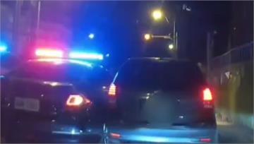 桃園爆警匪追逐！毒販拒檢衝撞 警方連開5槍攔人