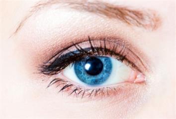 鼻淚管阻塞導致眼睛紅腫流膿  還好有這個新方法可...