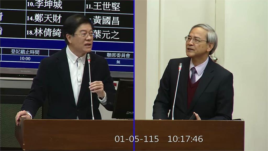 台股站上3萬 國安基金操盤手阮清華：不會壓抑台股、退場前不賣股