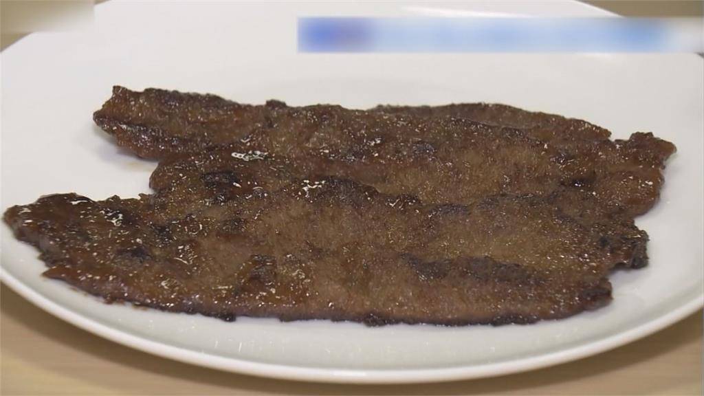 人造素肉技術愈趨成熟，也愈來愈多人能夠接受素肉食品。圖：NHK