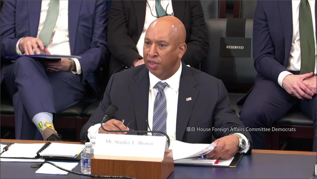 川普與中談對台軍售引違反「對台六項保證」質疑 美官員：加速執行