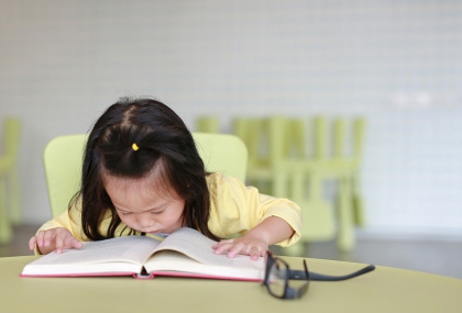 孩子視力保健重點｜視力檢查1.0仍可能忽略生理性遠視