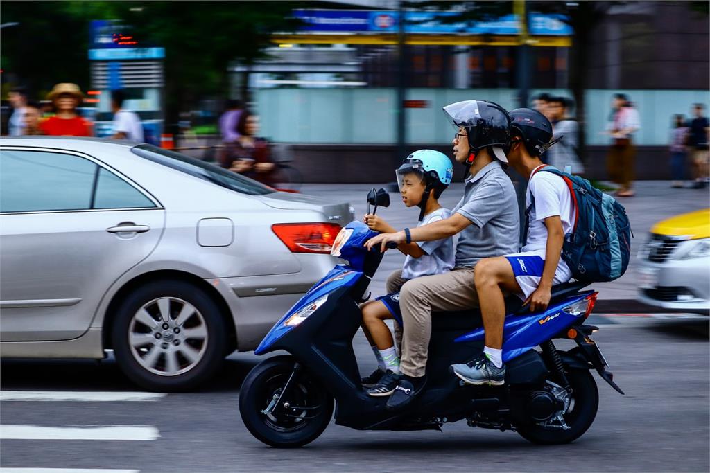 教育部同步補班補課日，讓家長與孩子作息一致。圖：翻攝自Unsplash（示意圖）