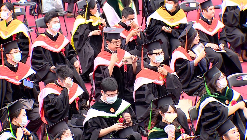 台灣民眾受高等教育的比率排名全球第二。圖／台視新聞