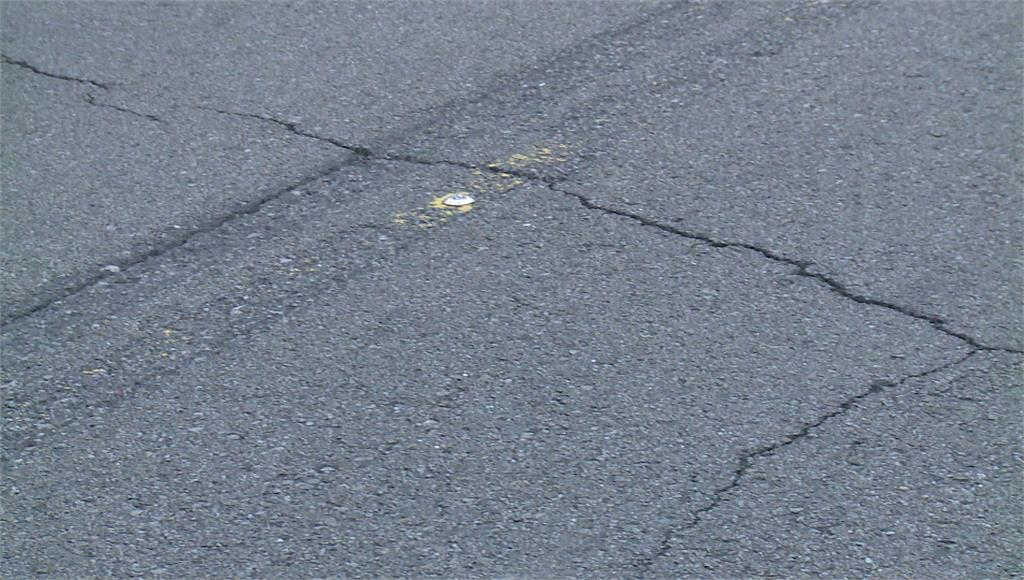 罕見！台中3/6深夜規模4.5地震 震央「七期精華區」大里路面裂縫增大