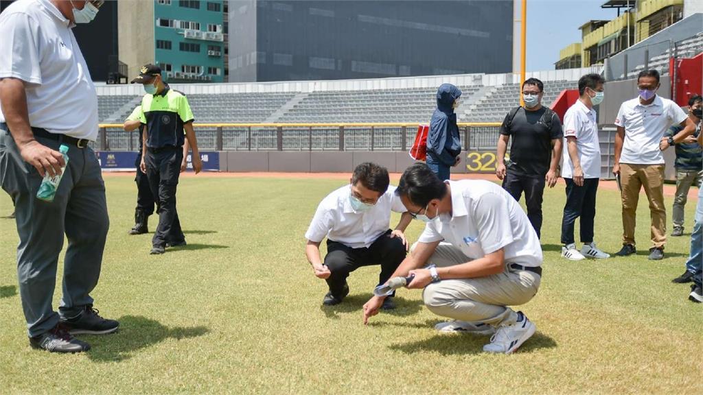 新竹市府今天召開棒球場改善小組會議，拍板四大改善方向。圖／新竹市政府提供
