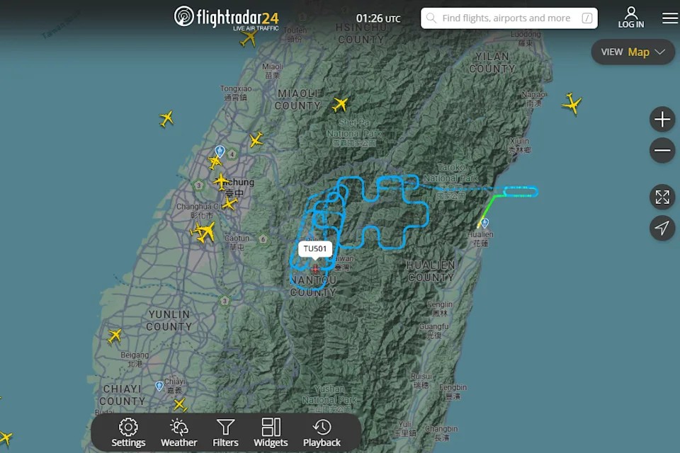 國慶驚喜彩蛋！ 騰雲無人機高空畫出巨大「雙十」航跡