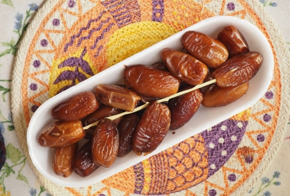 網傳「椰棗是天然胰島素」？醫師澄清：高糖水果無法取代糖尿病治療