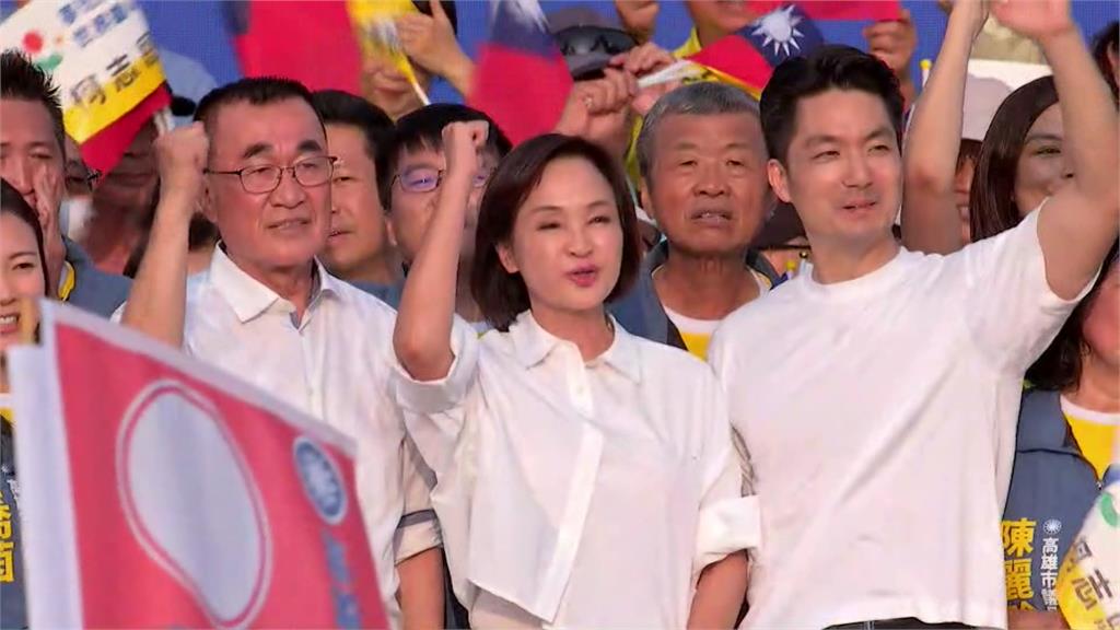柯志恩鳳山萬人造勢 雙北母雞站台人潮爆滿