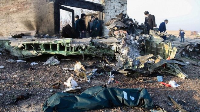 一架從伊朗飛往烏克蘭的波音737-800客機，8日遭伊朗地對空飛彈擊落。圖：翻攝自網路