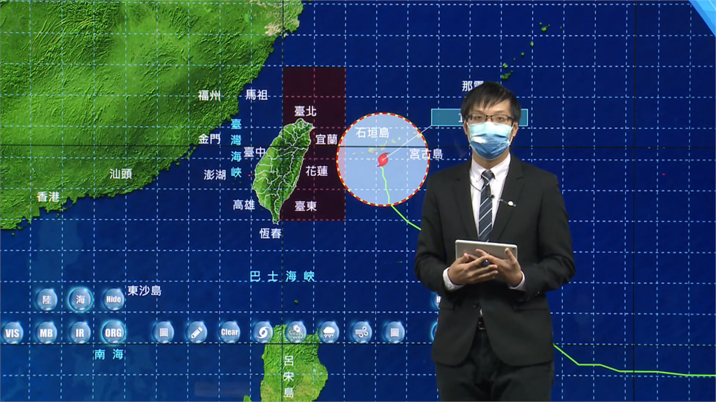 中颱梅花暴風圈碰觸台灣北、東北、東南部海面。圖／翻攝自氣象局YouTube