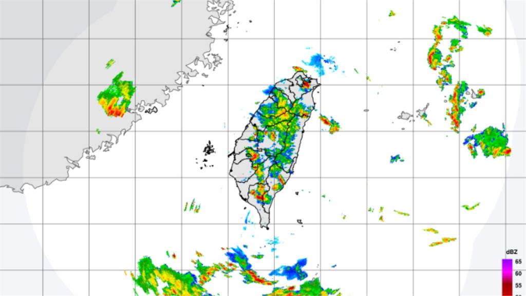 16縣市大雨特報。圖／氣象署提供