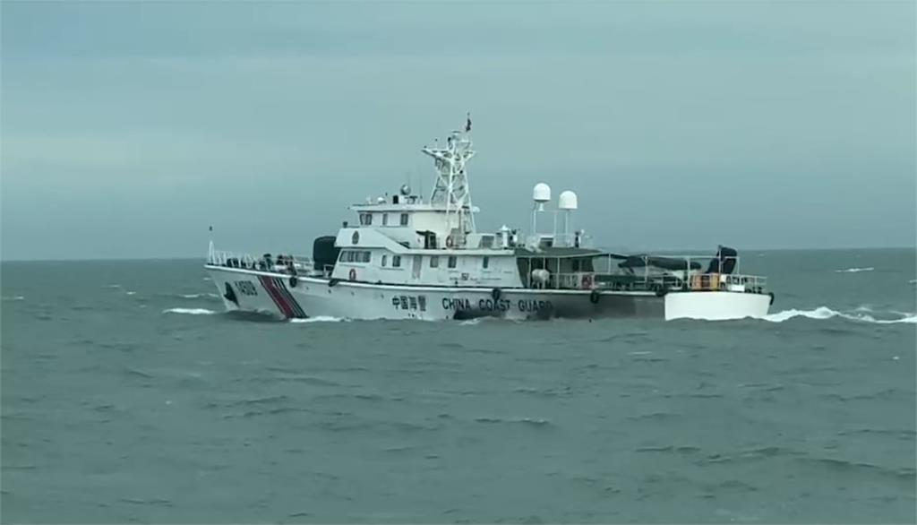 今日4艘中國海警船兩度闖入我國水域，遭海巡驅離。圖／台視新聞