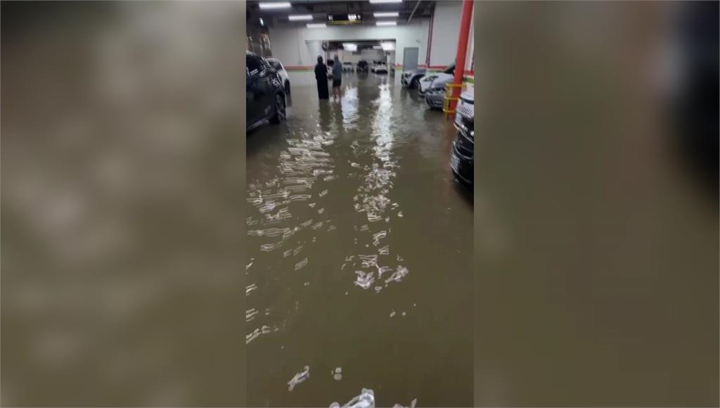 蘇澳煙波大飯店也遭殃！ 地下室水淹腳踝 多車慘泡水