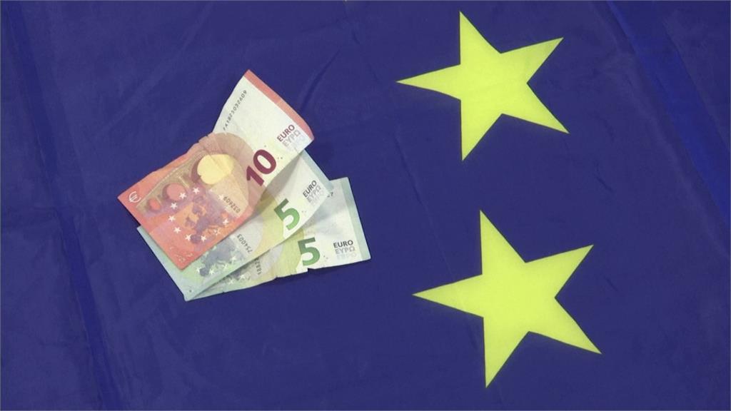 歐元兌美元貶至幾乎1比1。圖／路透社