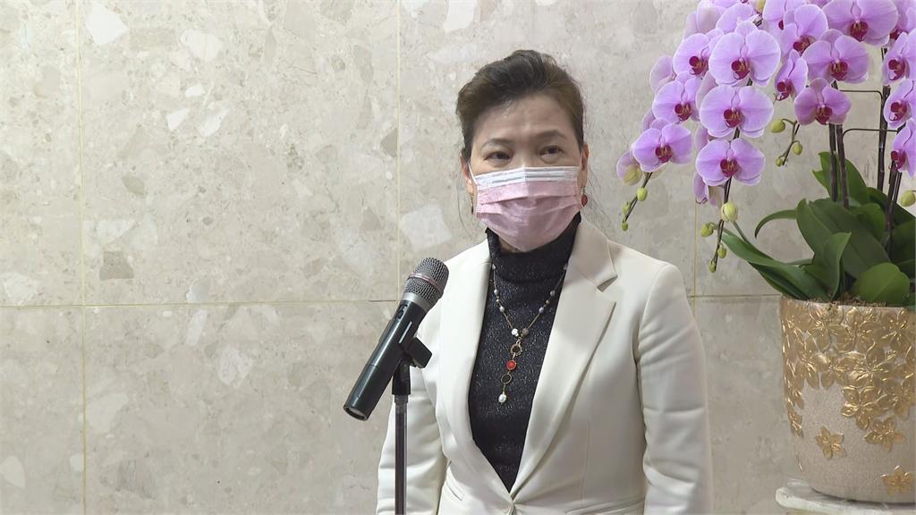 和4業者午餐會「晶片換疫苗？」 經長：兩議題