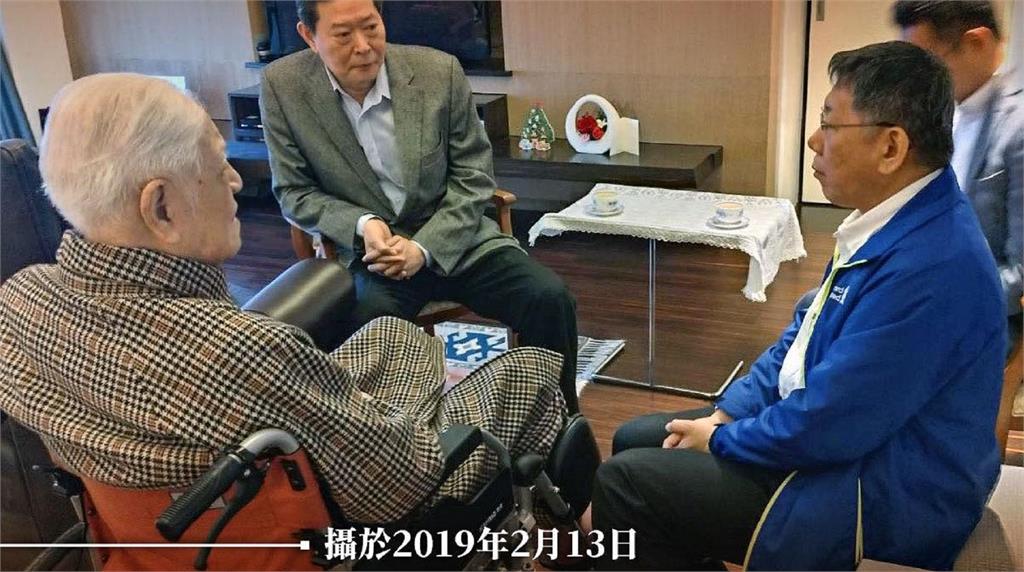已故總統李登輝和台北市長柯文哲。圖／翻攝自Facebook@柯文哲