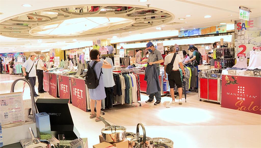 10月景氣燈號續亮黃紅燈 主計總處全年GDP預測有望近7%