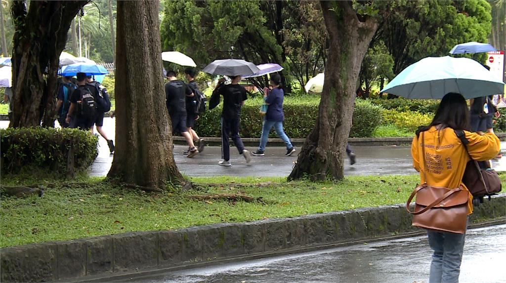 除夕上午各地有雨。圖：台視新聞（資料照）