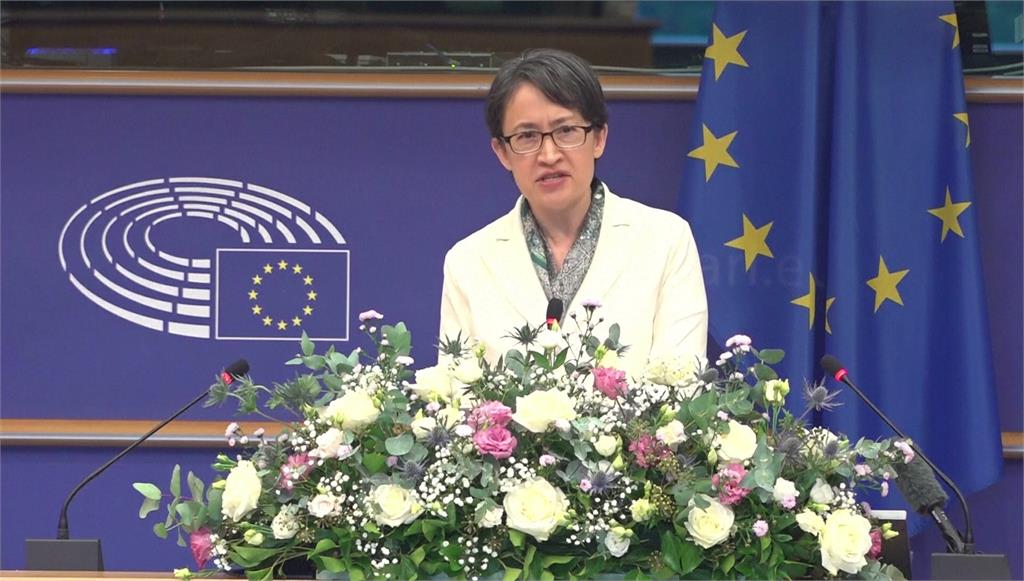 台灣首以正式會員國參與！蕭美琴突現身歐議會發表演說 重申台海和平