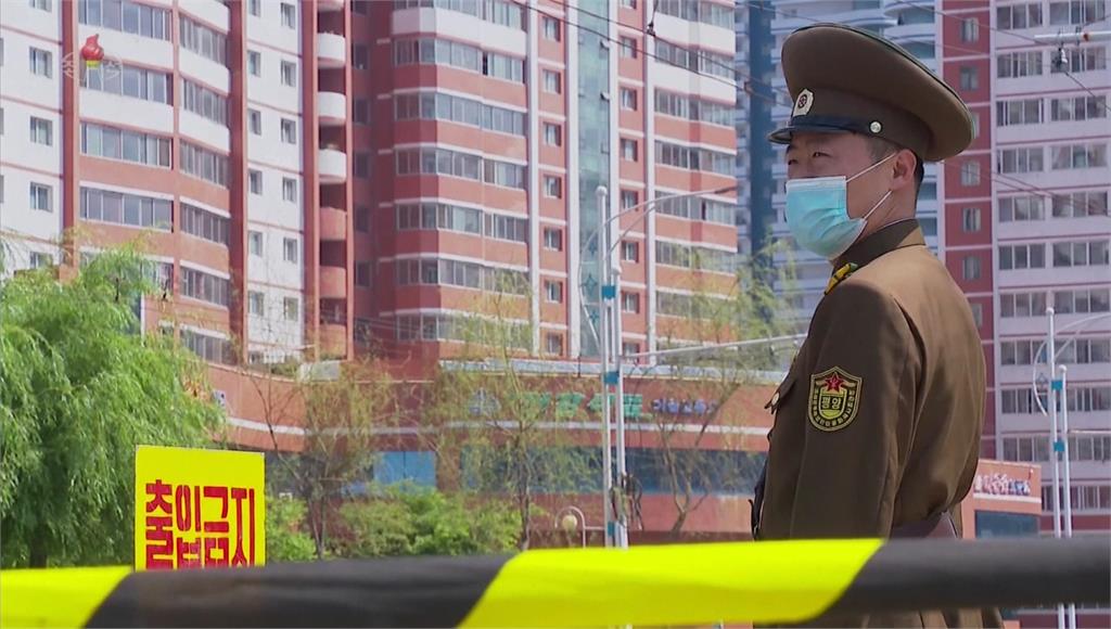 北韓爆發「不明腸胃道疾病」，醫療量能雪上加霜。示意圖／翻攝自AP Direct