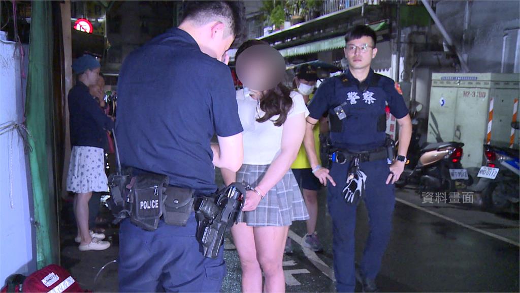 縱火害情侶1死1重傷！新北男穿短裙自首 依殺人罪判刑8年