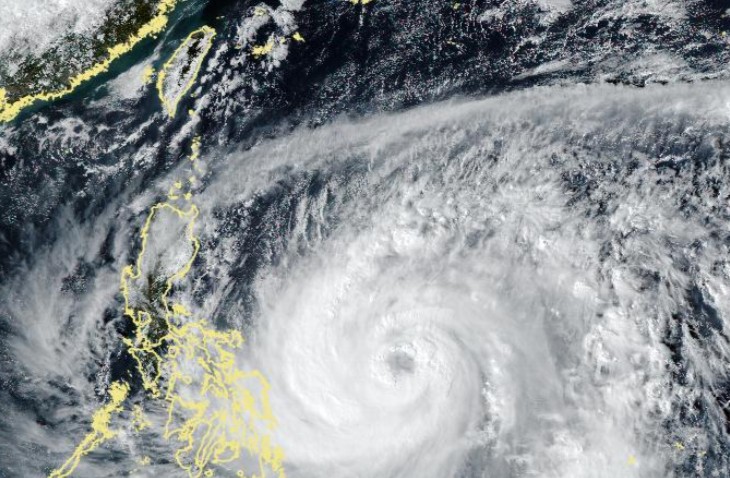 鳳凰估「這2天」從中部登陸 恐與東北季風「共伴」炸豪雨