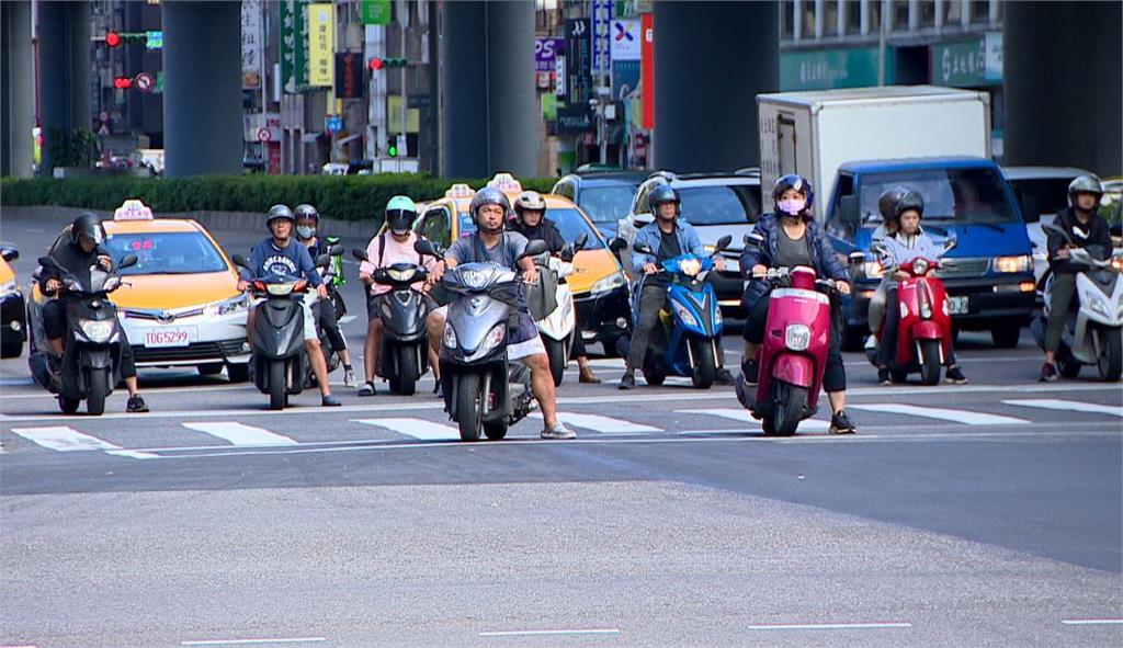 週四起氣溫溜滑梯 中部以北低溫下探16度