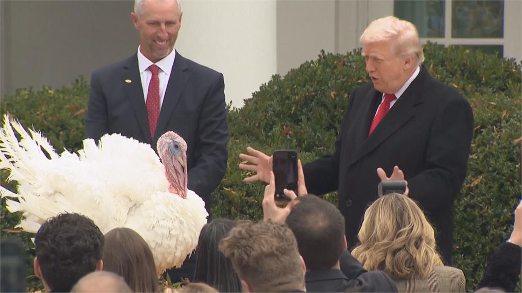 美感恩節民眾忙返鄉 通膨嚴重火雞漲4成