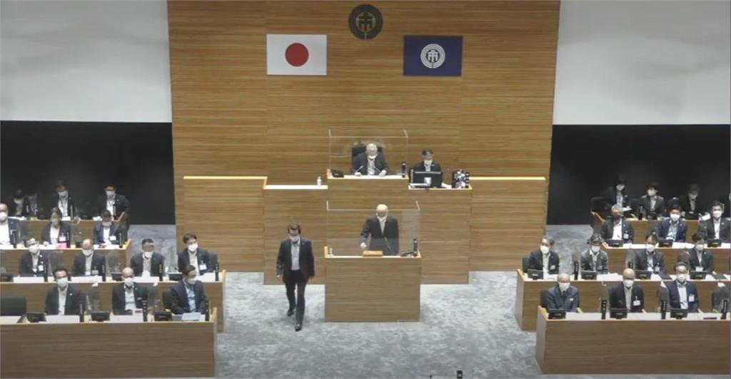 日本市川市議會5年前把議會直播放到YouTube上，供市民監督。圖／翻攝自YouTube@市川市議会チャンネル【公式】
