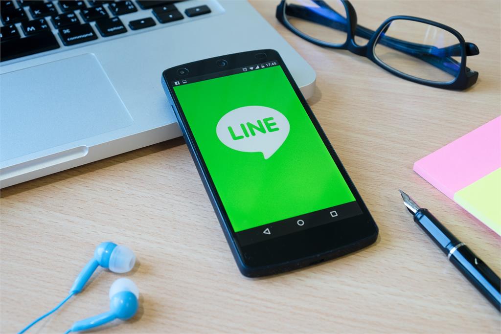 LINE網頁版將於9/22起正式停用。圖／翻攝自FREEPIK