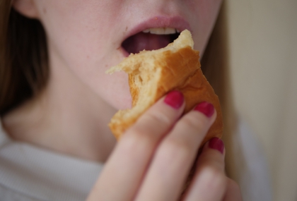 吃麵包容易胖？營養師揭原因：「這2種」先放回去 根本熱量炸彈