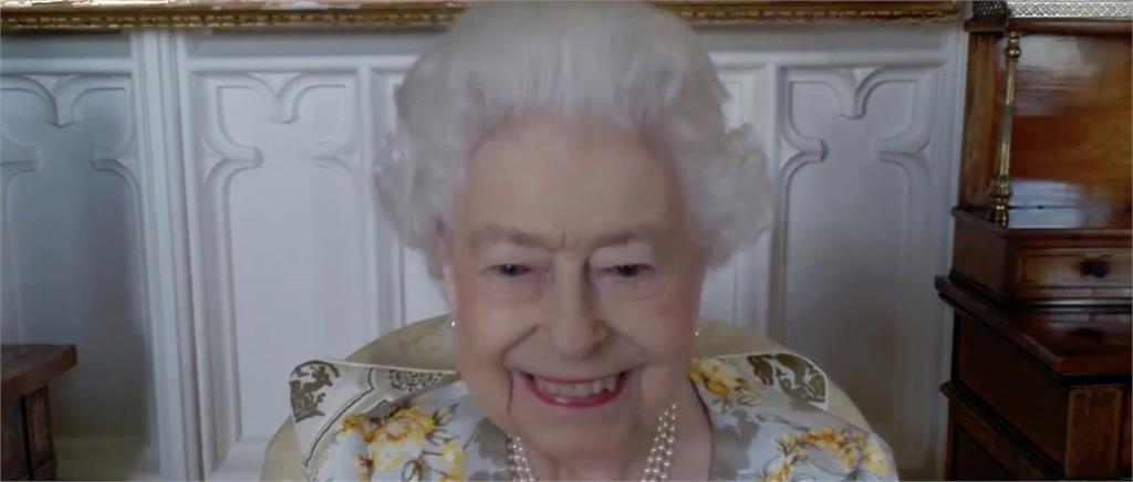 癒後首談新冠肺炎病情，英國女王表示「感到非常疲倦」。圖／翻攝自The Royal Family