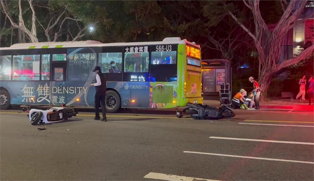 快訊／警疑追嫌失控擦撞騎士 男子重摔險遭公車輾過