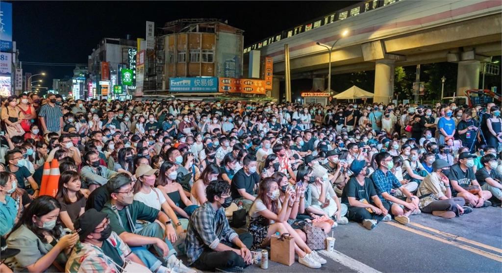 白晝之夜活動吸引46萬人次到現場參與。圖／台北文化局提供
