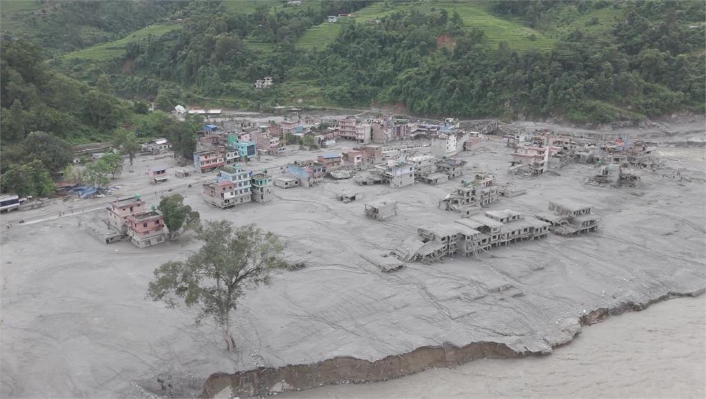 中尼邊境山洪逾900死、5000人失聯！ 多方搜救水力隧道900多名工人