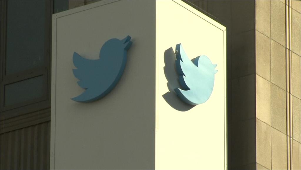 馬斯克完成推特收購，預計裁員75%。圖／非凡新聞