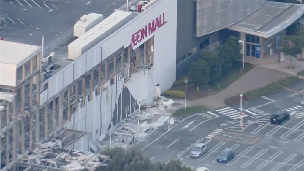 日本永旺商場爆炸瞬間畫面曝光！ 碎片噴百米已2死1命危